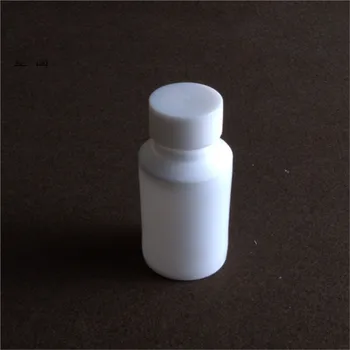 бутылка с реагентом объемом 50 мл, завинчивающаяся крышка, Устойчивая к воздействию кислот и щелочей