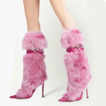  Женские сапоги до середины икры на шпильке с розовой меховой цепочкой, зима 2023, супер теплые ботинки с острым носком, женская модная сексуальная обувь для женщин