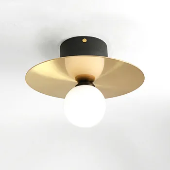  Креативный светодиодный светильник Ceiing Металл Золото Светильники для гостиной Матовое стекло Потолочный светильник для кухни и ванной комнаты E27 Поверхностного монтажа